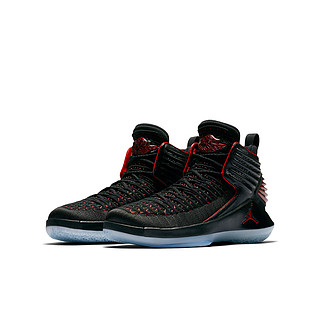 AIR JORDAN XXXII BG 大童篮球鞋