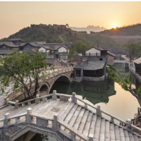 酒店特惠:古北水镇圣诞度假套餐 （1晚住宿、圣诞晚餐、双早、温泉门票*2、古镇门票*2等）