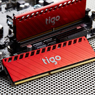 Tigo 金泰克 烈焰风暴系列 X3 DDR4 2400MHz 台式机内存 8GB