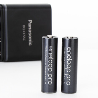 eneloop 爱乐普 充电电池5号五号4节 KJ55HCC40C 含55快速充电器