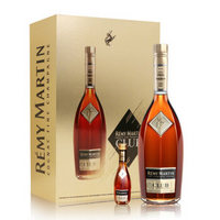 RÉMY MARTIN 人头马 CLUB优质香槟区干邑白兰地 700ml 700ml 礼盒