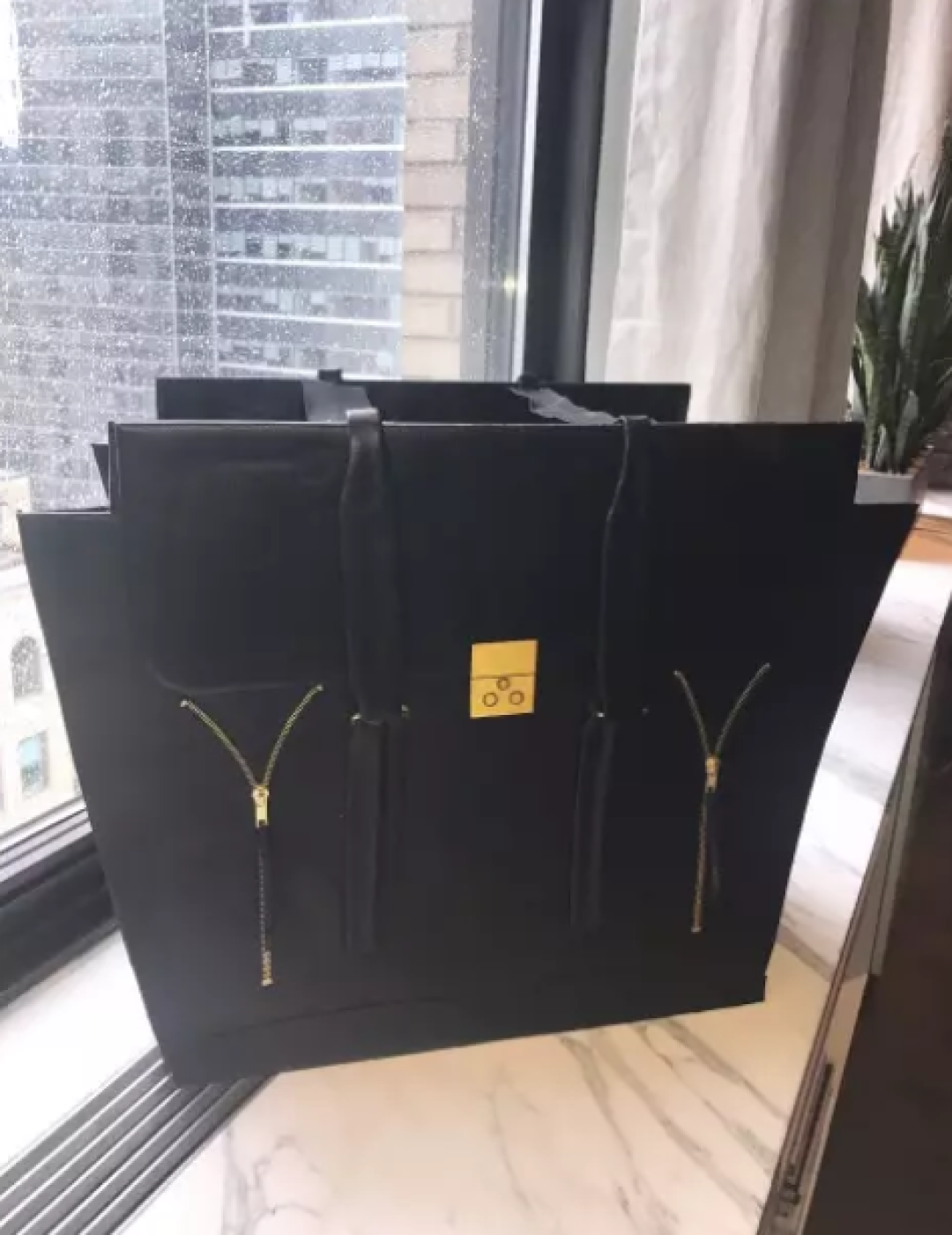纽约的顶尖时尚买手们,都在给自己买些什么?