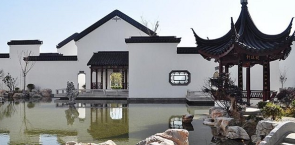 无锡希尔顿逸林酒店（新区）1晚+2大1小自助早餐+2大1小美食套餐