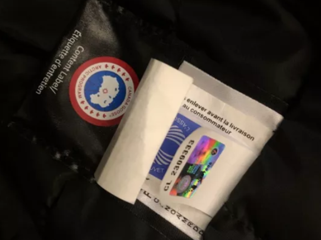正品高仿分不清?加鹅 Moncler真假辨别小经验