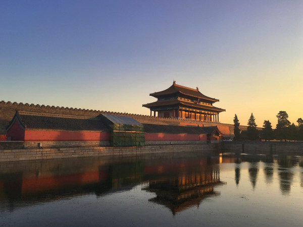红墙碧瓦紫禁城,长夜漫漫话故宫