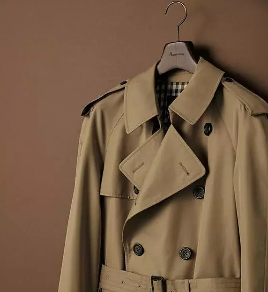 除了Burberry 你还有这些风衣牌子可以选