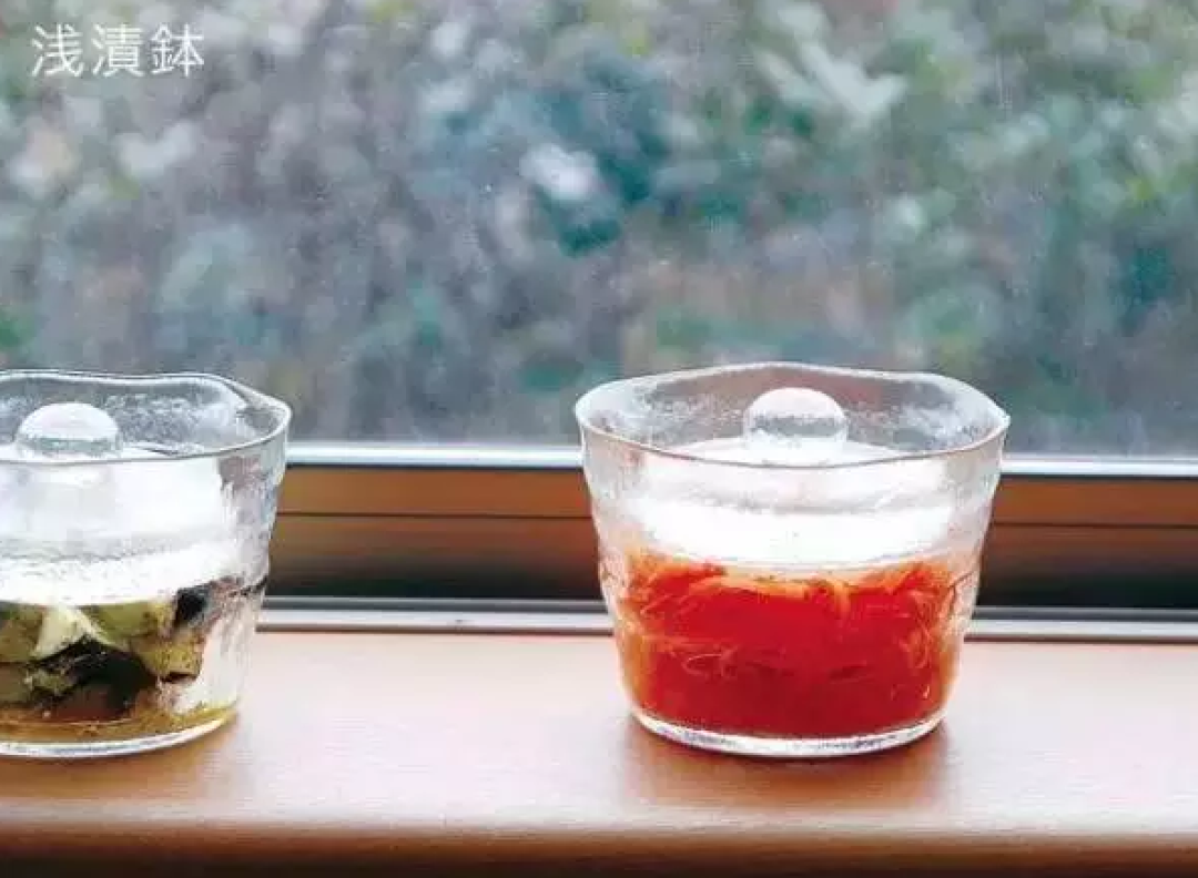 殿堂级美食博主的餐具清单 那些餐桌大片的套路也被我们揭穿了