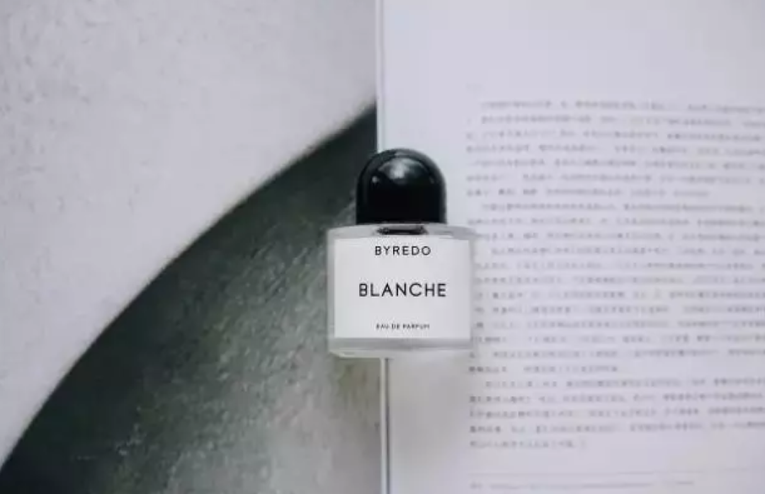 听说80%香水会撞款？不烂大街还超有品味的小众香集合