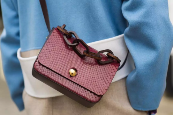 继ALBION包包之后 Sophie Hulme又出了这些好看的款!