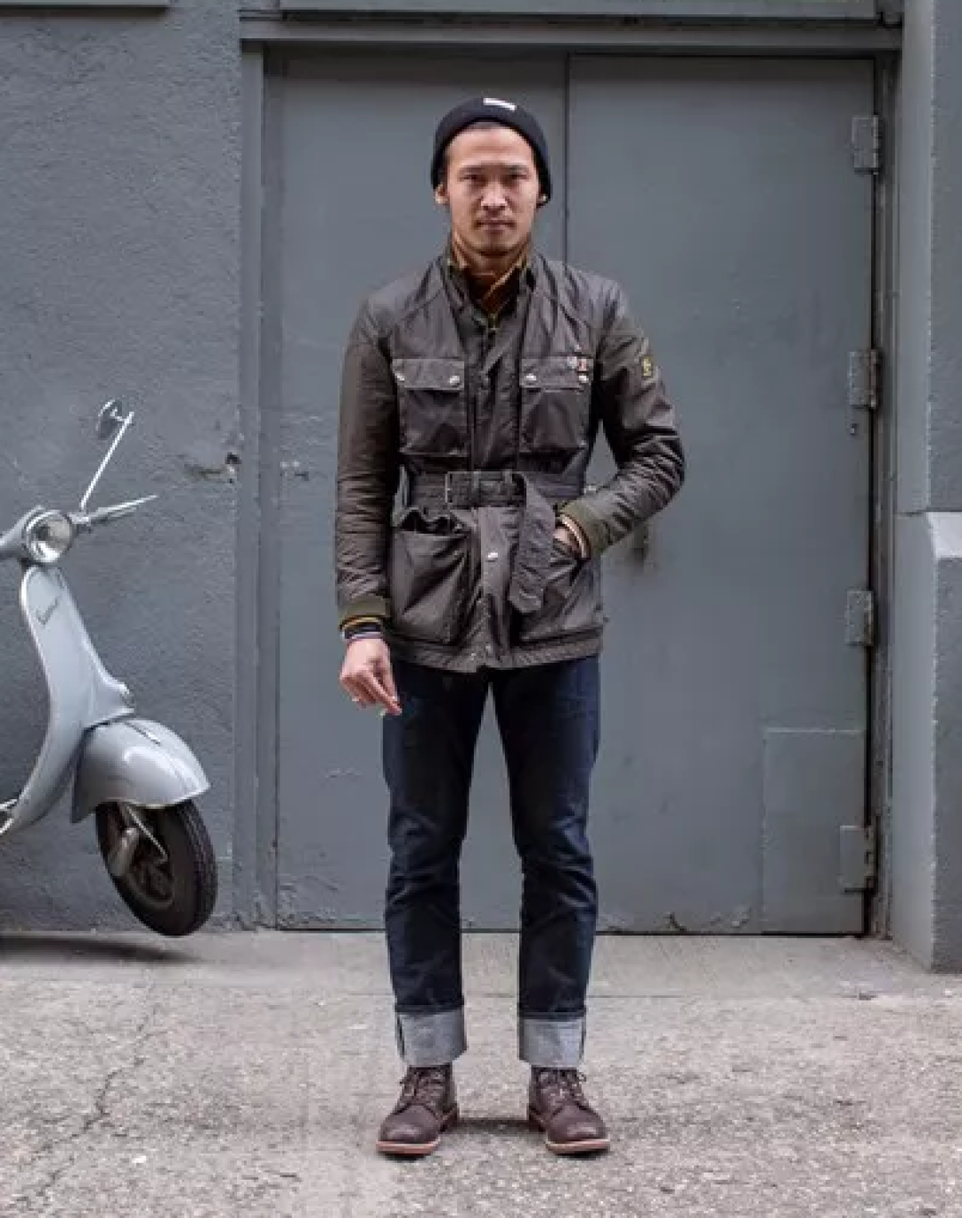 如果非要介绍一个跟Barbour差不多的牌子 我只会想到「Belstaff」