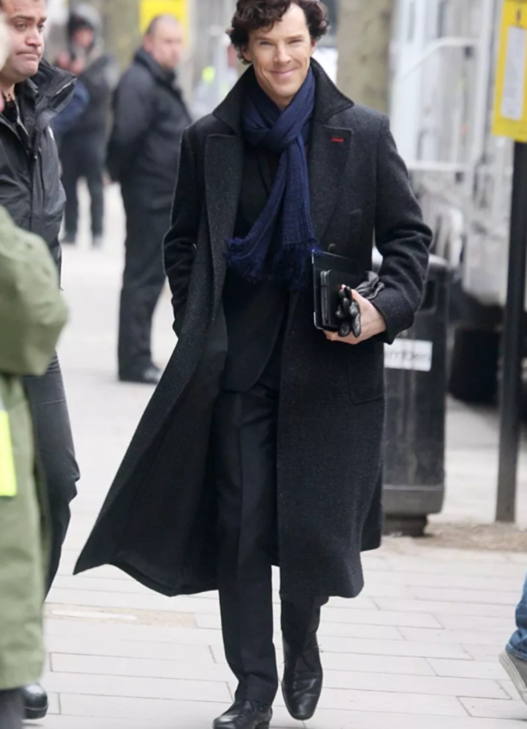 如果非要介绍一个跟Barbour差不多的牌子 我只会想到「Belstaff」