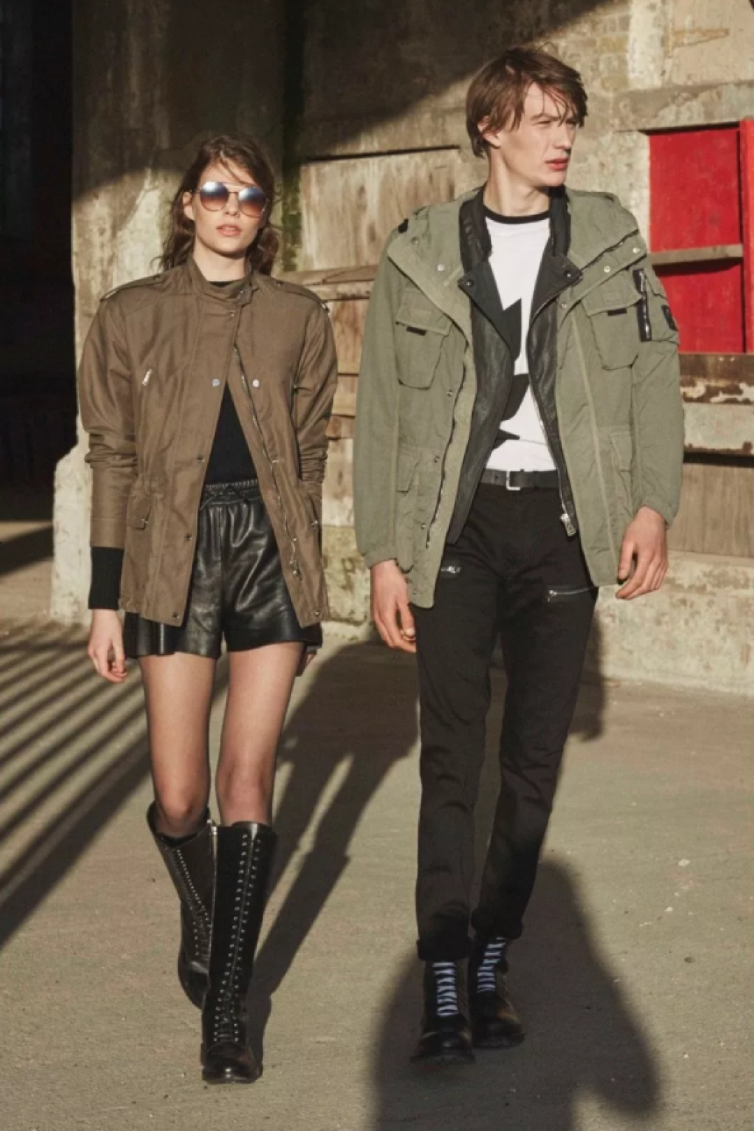 如果非要介绍一个跟Barbour差不多的牌子 我只会想到「Belstaff」