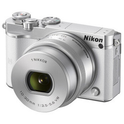 尼康（Nikon）J5+1微单相机 尼克尔 VR防抖 10-30mm f/3.5-5.6 PD镜头 白色