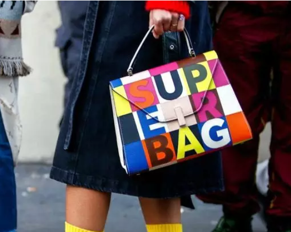 纵使你有一柜子的爱马仕、Chanel、LV 你也还会想要一只它!