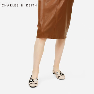 CHARLES & KEITH CK1-70380649 小狗年图案 女士平底鞋