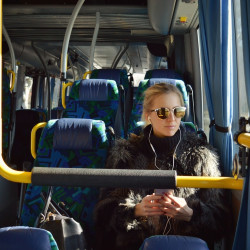 值友专享:《用耳朵记单词:英语四级单词轻松背