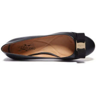 Salvatore Ferragamo 菲拉格慕 VARINA系列 0576597 女士蝴蝶结平底鞋