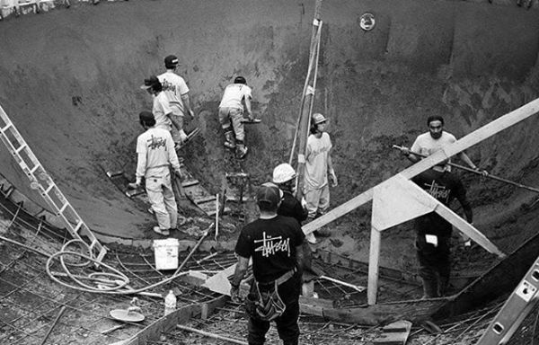 RESPECT ！让我们重新认识街牌始祖——STUSSY