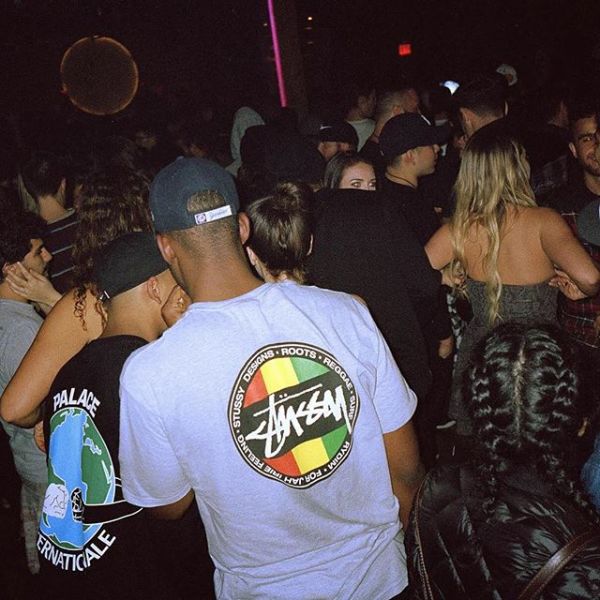 RESPECT ！让我们重新认识街牌始祖——STUSSY