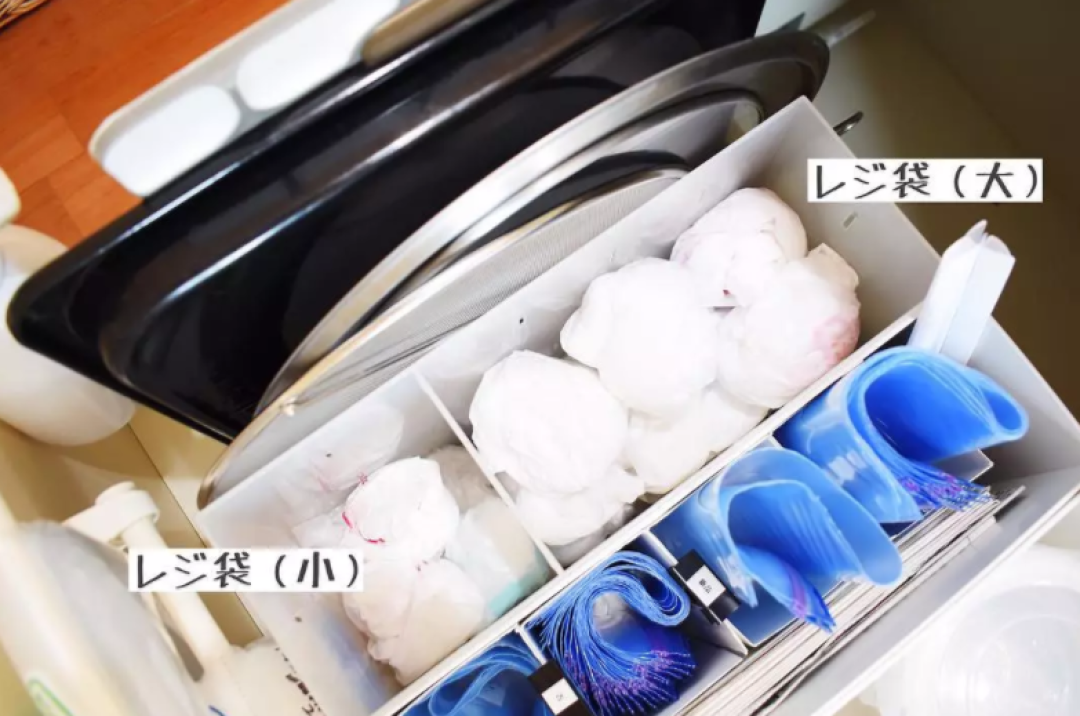 谁说有小孩家里一定会乱糟糟?看完日本主妇的收纳大法,我是服气的