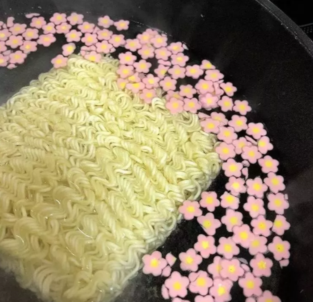 去不了日本看樱花,还有这6款樱花美食炸裂你的少女心