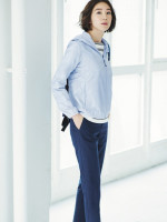 优衣库 UNIQLO 优衣库 404197 便携式连帽外套