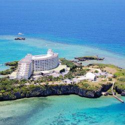 冲绳本岛最好的酒店？与万座毛隔海相望，享日本最大的海上游乐场！