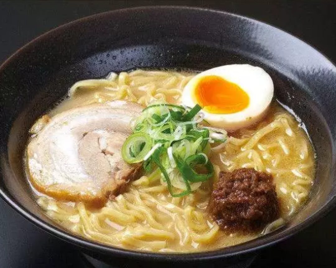 日本排队2h才能吃到的网红拉面，竟然在7-11就能买到？