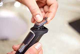 Philips 飞利浦 Norelco Multigroom 系列 3000 剃须刀