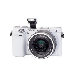 SONY 索尼 ILCE-6000L APS-C无反套机（16-50mm f/3.5-5.6） 