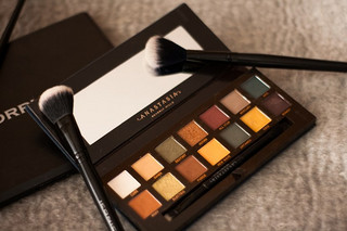  ANASTASIA BEVERLY HILLS Subculture 眼影盘