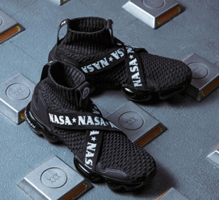 ANTA 安踏 SEEED系列 流晖 NASA 60th 男子运动休闲鞋