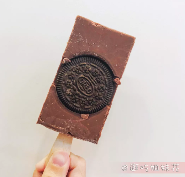椰子灰椰子冻…点赞200w+的全家网红零食凭什么能火?