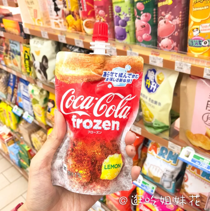 椰子灰椰子冻…点赞200w+的全家网红零食凭什么能火?