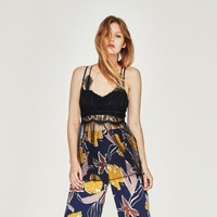 URBAN REVIVO WG38S4BN2000 女士吊带背心