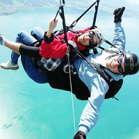 当地玩乐:俯瞰少女峰！瑞士因特拉肯滑翔伞