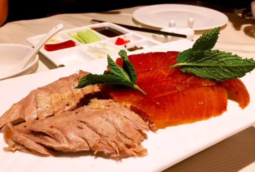 北京烤鸭不只有全聚德!帝都超正宗的烤鸭店还有这些……