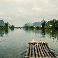 当地参团：桂林-漓江精华段竹筏漂流+银子岩+兴坪古镇+杨堤+九马画山一日游