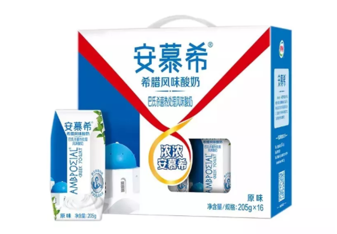 成年人的放纵,都体现在办公室吃零食这件事上了