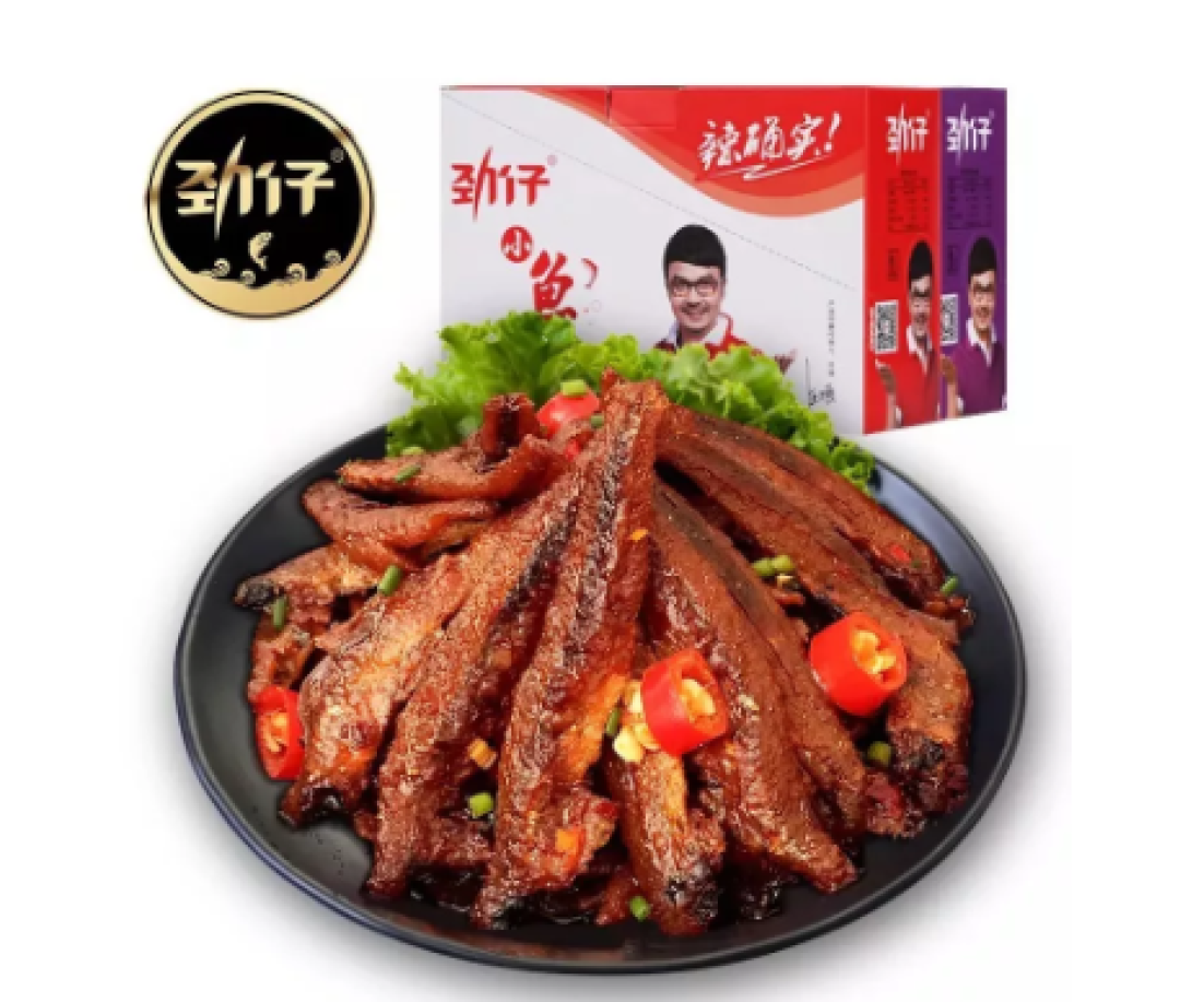 成年人的放纵,都体现在办公室吃零食这件事上了