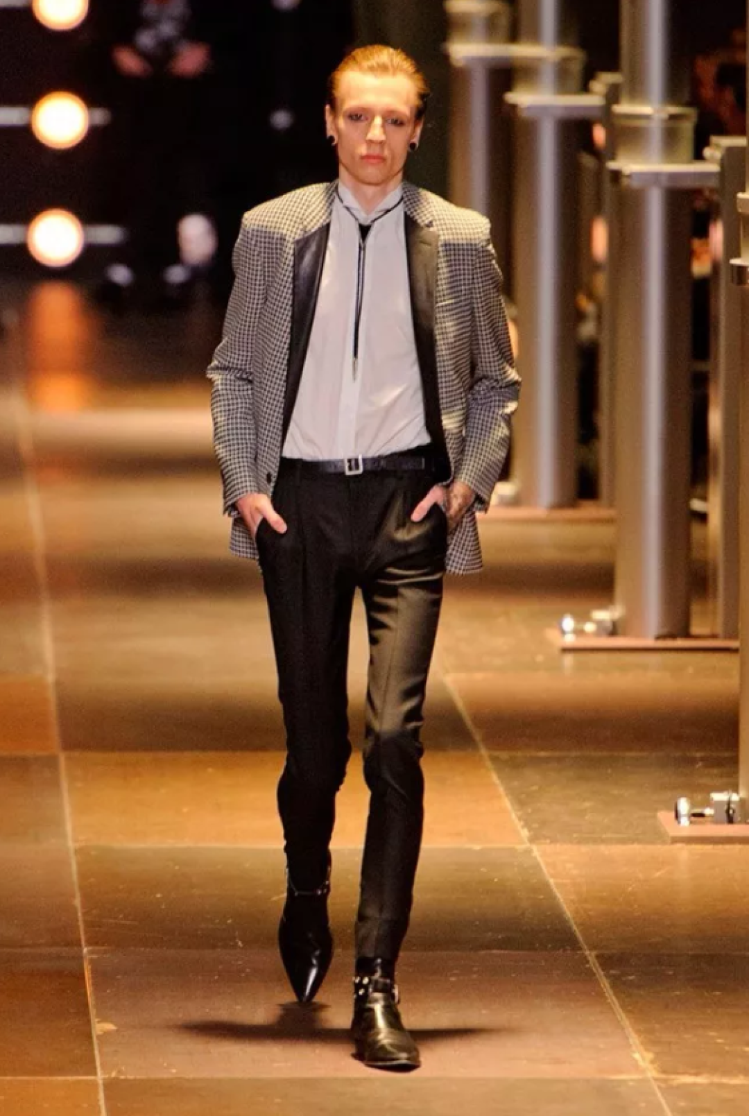 单品丨如果想要复古,那就戴上「Bolo Tie」