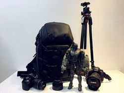 日本ELECOM 专业户外单反相机包 男女大容量双肩摄影包DGB-P01BK