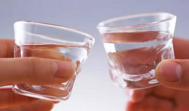 酱浓争锋别忘了清！ 清香型白酒推荐榜