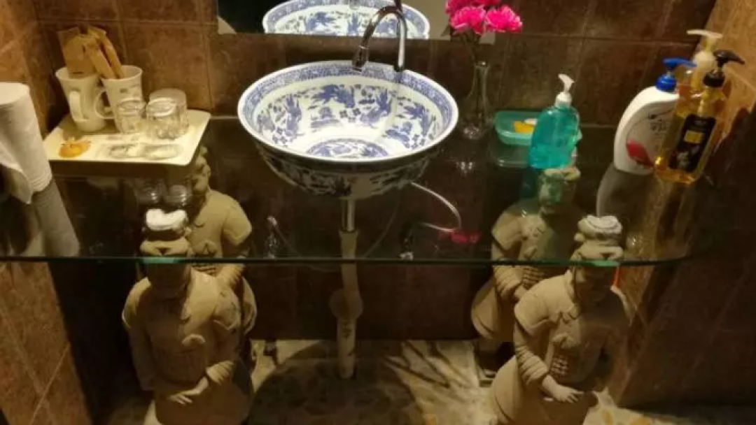 你敢住吗?兵马俑民宿震撼上线!来自帝王般的享受……