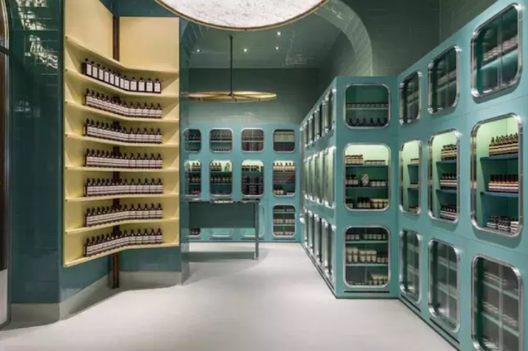 这家店的创始人叫板苹果的统一设计,100多家门店不重样,成为了世界城市的地标!