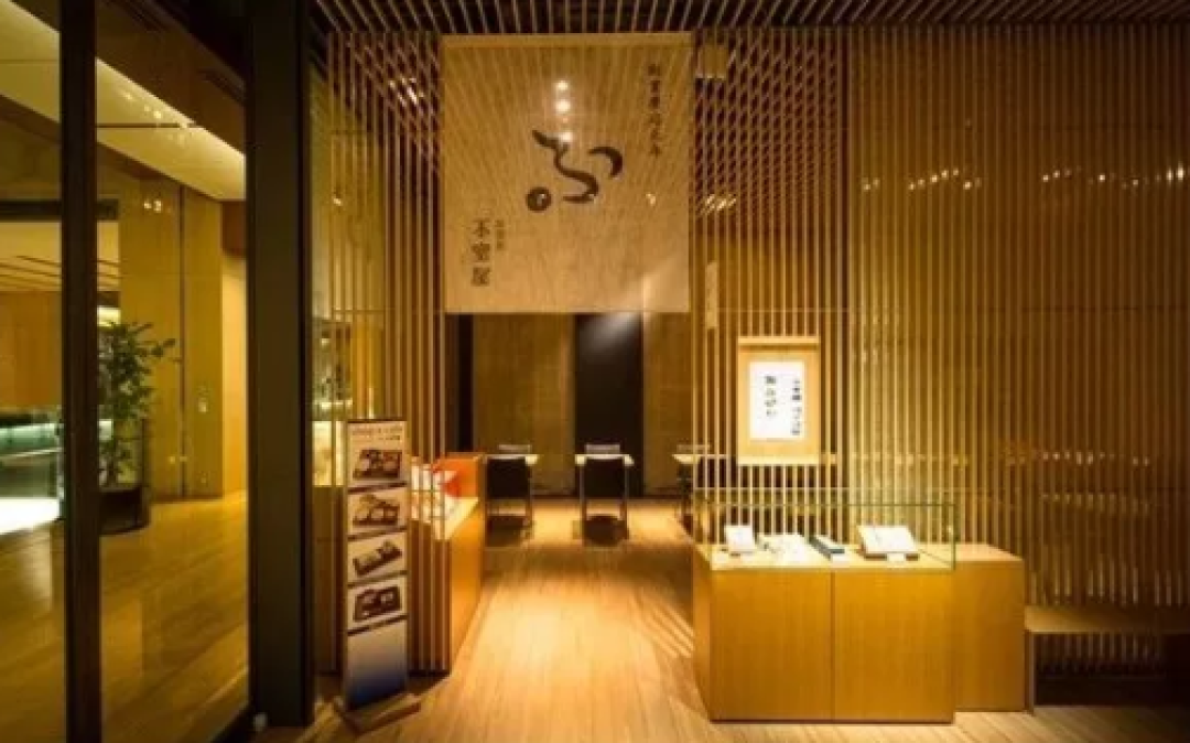 除了看展览,东京人还在美术馆里做什么?