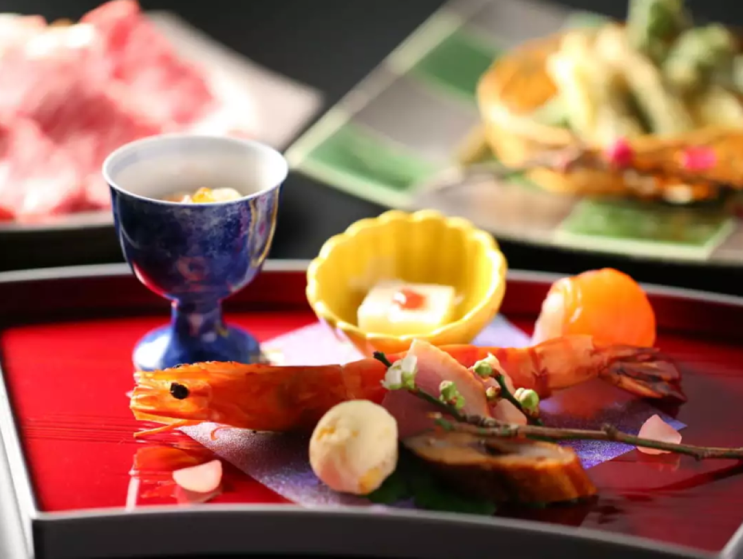最佳避暑方式 | 绝色湖景酒店6选