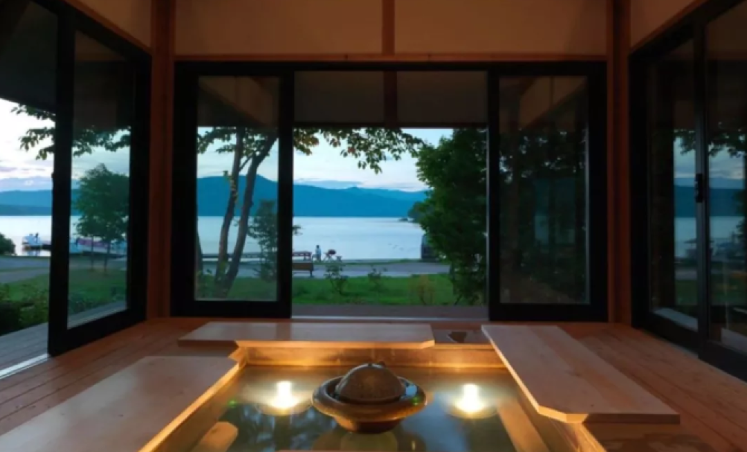 最佳避暑方式 | 绝色湖景酒店6选