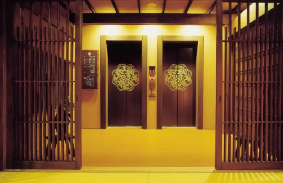 最佳避暑方式 | 绝色湖景酒店6选