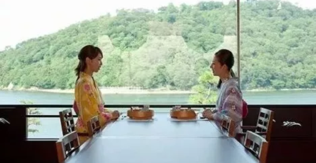 最佳避暑方式 | 绝色湖景酒店6选